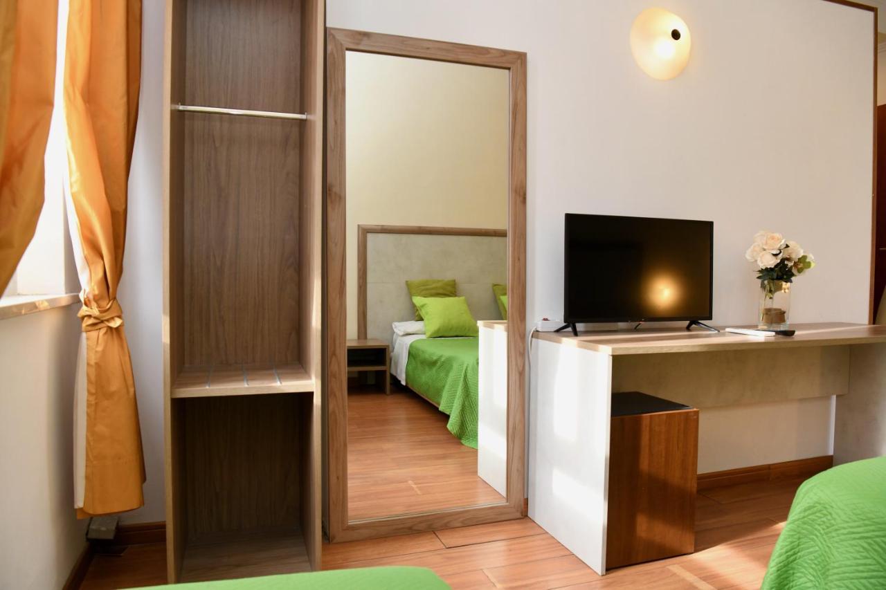 Large Room
